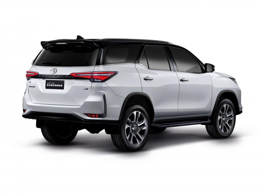  Toyota Fortuner Legender (AN160) 2020 года  (TH) (фото 2 из 3)